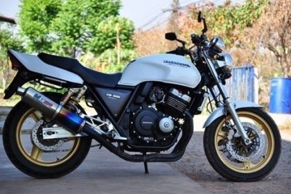 CB400 version S คาวบูไฟฟ้า ปลั๊กแดง สภาพกิ๊บ