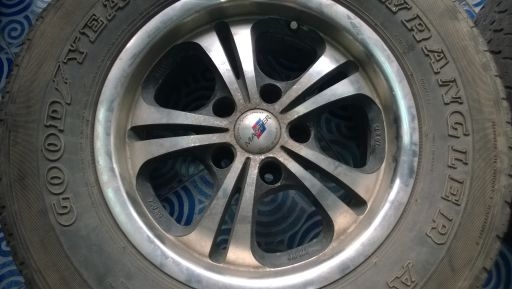 ล้อแม็กกะบะToyota ขอบ 15-5-114.3 พร้อมยางถูกๆ3,200 บาท ล้อแม็กกะบะToyota ขอบ 15-5-114.3 พร้อมยางถูกๆ3,200 บาท