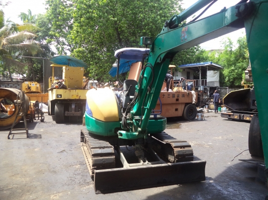 รถขุด KOMATSU รุ่น PC45 MR-1