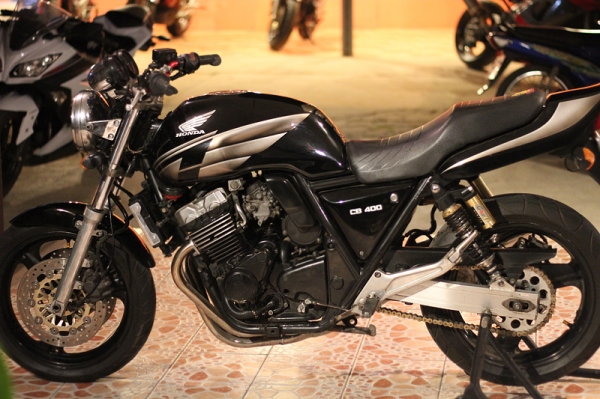 ขาย CB 400 ปี95 ทะเบียน(โอนนอก)พร้อมชุดโอน