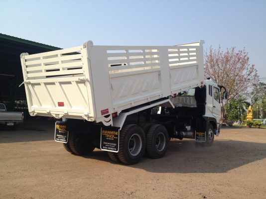 ขายครับเหมือนใหม่ป้ายแดง MITSUBISHI FUSO SUPERGREAT เครื่อง 6M70 ระบบน้ำมัน 380 แรงม้า กระบะดั้มพ์ดิน ยาว 6 เมตร กว้าง 2.50 เมตร สูง 1.50 เมตร กระบอกดั้มพ์ 15 ตัน แกน 90 มิล ยางใหม่ 13 เส้น เครื่องแรงคัชซีใหญ่พร้อมเล่มครับ สนใจโทรเลยครับ ขายครับเหมือนใหม่ป้ายแดง MITSUBISHI FUSO SUPERGREAT เครื่อง 6M70 ระบบน้ำมัน 380 แรงม้า กระบะดั้มพ์ดิน ยาว 6 เมตร กว้าง 2.50 เมตร สูง 1.50 เมตร กระบอกดั้มพ์ 15 ตัน แกน 90 มิล ยางใหม่ 13 เส้น เครื่องแรงคัชซีใหญ่พร้อมเล่มครับ สนใจโทรเลยครับ