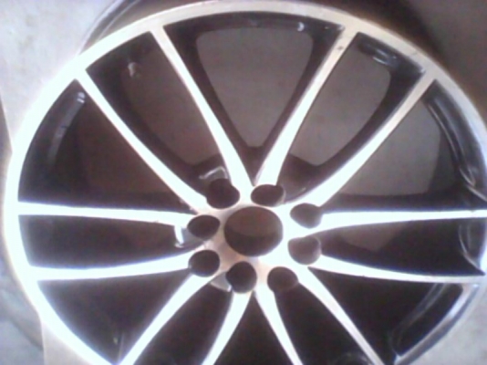 ขายล้อ 17X7.5 ขนาด 4 รุ 100 และ 4 รู 114 มี 4 วง