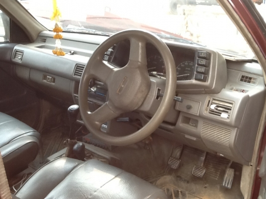 เจ้าของใช้งานอยู่วิ่งงานประจำแอร์เย็นเครื่องเสียงชุดเล็ก CD รถสวยเครื่องแน่นจัด คัดซีีเอี่ยมเดิมๆ