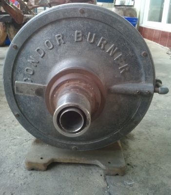 • ขายถูก เครื่องพ่นไฟ TR-4 ยี่ห้อ CONDOR BURNER สภาพสวย • ขายถูก เครื่องพ่นไฟ TR-4 ยี่ห้อ CONDOR BURNER สภาพสวย