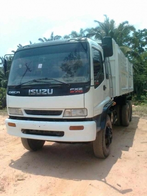 ขายด่วน..Isuzu deca 270 ยูโร 1 ปี 44 รถสวยพร้อมใช้งานค่ะ