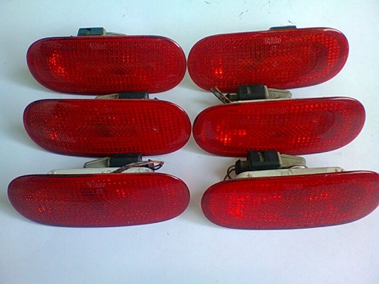 ไฟหรี่ติดท้ายรถยนต์ ไฟหรี่ติดท้ายรถยนต์