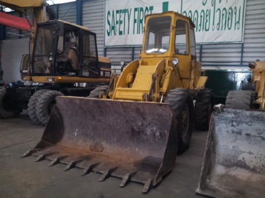 920 # 41J3231 : รถตักล้อยาง นำเข้า by กุ้ง:TOS:0813062283