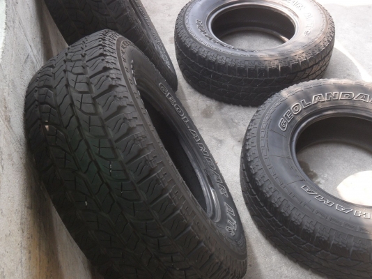 ยาง YOKOHAMA 265/70R16ปี4409 สวยๆ 4 เส้น ราคา 3800 บาท ยาง YOKOHAMA 265/70R16ปี4409 สวยๆ 4 เส้น ราคา 3800 บาท