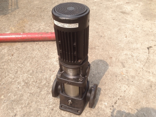 ขายปั้มน้ำแรงดันสูงแบบตั้ง Groundfos ขนาด 1.5 HP. 380 V สภาพสวย วิ่งนิ่ม พร้อมใช้งาน