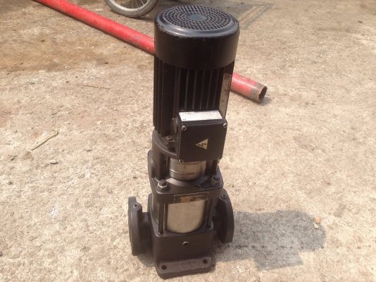 ขายปั้มน้ำแรงดันสูงแบบตั้ง Groundfos ขนาด 1.5 HP. 380 V สภาพสวย วิ่งนิ่ม พร้อมใช้งาน