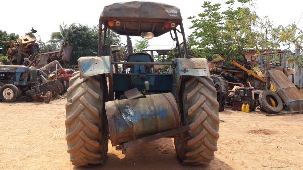 ขายรถไถฟอร์ด6640คาลาโร่มีดันหน้า เอกสารใบอินวอยส์