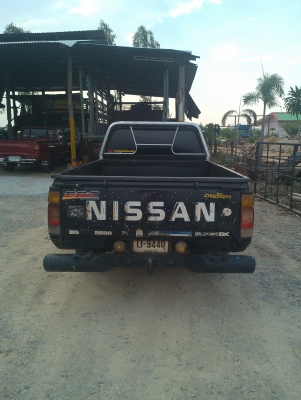 ขายกระบะนิสสันบิ๊กเอ็มทีดี25หัวเดี่ยวสภาพเดิมๆสวยๆ