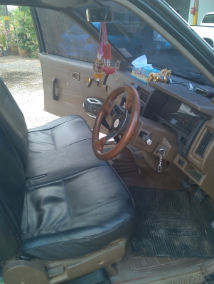 ขายกระบะนิสสันบิ๊กเอ็มทีดี25หัวเดี่ยวสภาพเดิมๆสวยๆ