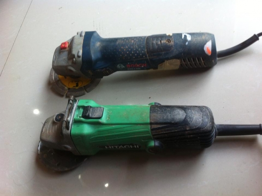 เครื่องเจียร์ HITACHI และ BOSCH สภาพดี พร้อมใช้งาน ถูก