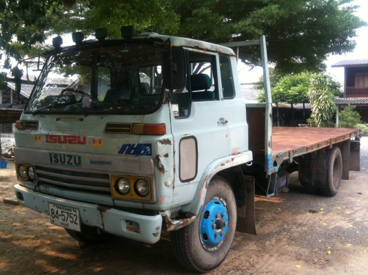 ขาย 6 ล้อพื้นเรียบ ISUZU SBR เครื่อง 6BF1 185 แรง เบรคจิฟฟี่ พวงมาลัยเพาว์เวอร์ ทะเบียนเต็มพร้อมโอน