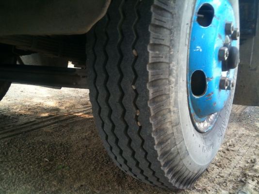 ขาย 6 ล้อพื้นเรียบ ISUZU SBR เครื่อง 6BF1 185 แรง เบรคจิฟฟี่ พวงมาลัยเพาว์เวอร์ ทะเบียนเต็มพร้อมโอน