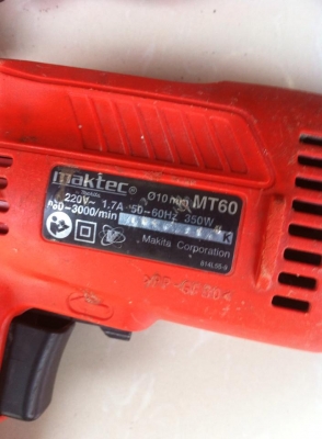 สว่านไฟฟ้า Maktec 3ตัว สภาพใหม่มาก ราคาถูกๆครับ สว่านไฟฟ้า Maktec 3ตัว สภาพใหม่มาก ราคาถูกๆครับ