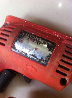 สว่านไฟฟ้า Maktec 3ตัว สภาพใหม่มาก ราคาถูกๆครับ สว่านไฟฟ้า Maktec 3ตัว สภาพใหม่มาก ราคาถูกๆครับ