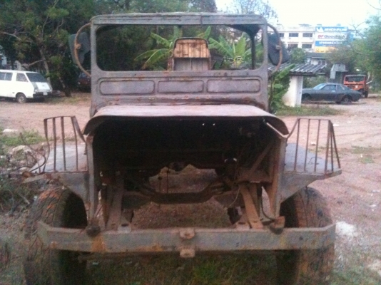 International 4x4 ขับซ้าย ตามรูป ไม่มีเครื่องเกียร์และทะเบียน International 4x4 ขับซ้าย ตามรูป ไม่มีเครื่องเกียร์และทะเบียน