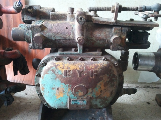 ปั้มไฮโดรลิค KYB