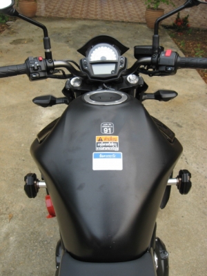 ขาย kawasaki er6n ปี 2013 เอกสารชุดโอนพร้อมโอน