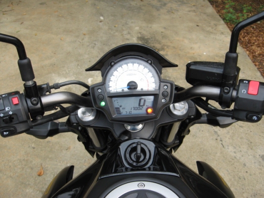 ขาย kawasaki er6n ปี 2013 เอกสารชุดโอนพร้อมโอน