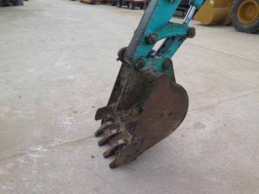 รถขุด KOMATSU PC30-7 นำเข้า มือสองจากญี่ปุ่นแท้ๆ