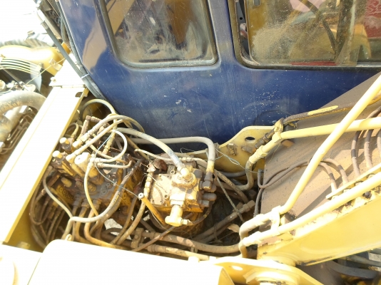 ขายด่วนแม็คโคร kobleco 120-3 เดิม ขายตามสภาพ ราคาคุยกันได้