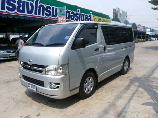 รถตู้ Toyota hiace เครื่อง2.5d4d รถสภาพสวยจัด เหมือนใหม่ ราคาถูกด่วนจัดไฟแนนซ์ได้เลย