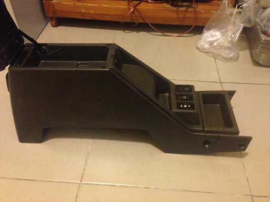 ขาย ชายชายกันชน กล่องกลาง LN60 65