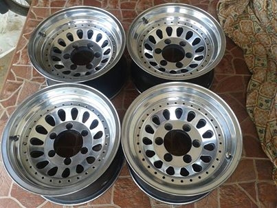 ขายล้อหยดน้ำ 15x8 ET 0 ปัดเงามาแล้ว สวยๆ หนาๆ8900บาท