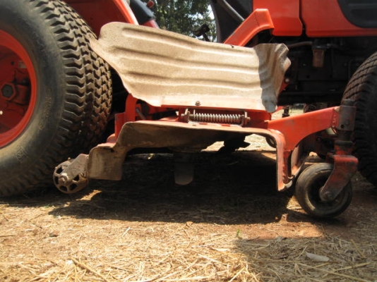 ขายคูโบต้า B7500 พร้อมที่ตัดหญ้า ราคา 155,000 บาท