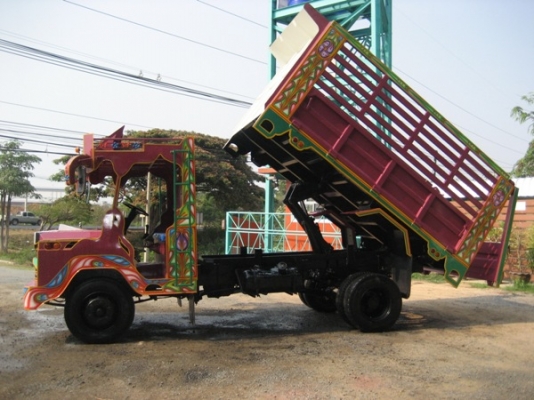 รถอีแต๋น 6 ล้อใหญ่ เลขเครื่อง B-0068928 รถอีแต๋น 6 ล้อใหญ่ เลขเครื่อง B-0068928