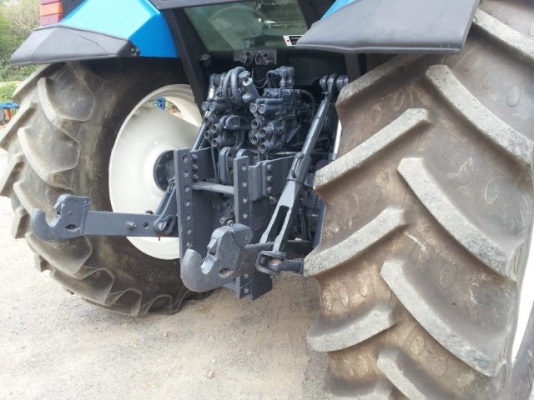 ขาย FORD NEW HOLLAND 8340 TURBO125แรงม้า