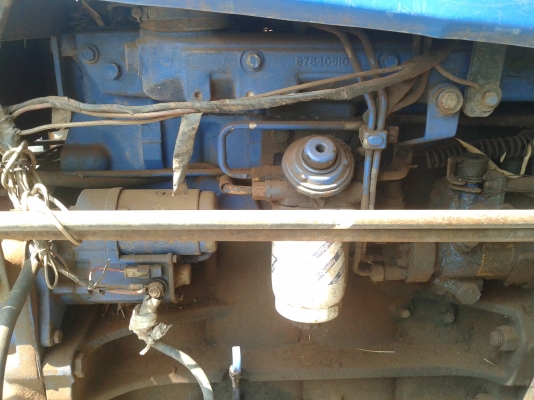 ขายแทรกเตอร์ฟอร์ด นิวฮอนแลน 6610  AT สวยๆแน่นครับ