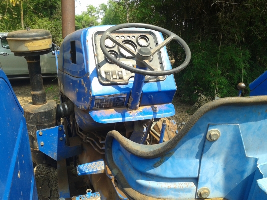 ขายแทรกเตอร์ฟอร์ด นิวฮอนแลน 6610  AT สวยๆแน่นครับ