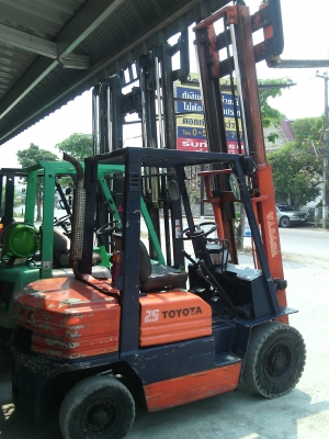 ขาย TOYOTA รุ่น 5 ยกได้ 2.5 ตัน เครื่อง 1z ดีเซล ขาย TOYOTA รุ่น 5 ยกได้ 2.5 ตัน เครื่อง 1z ดีเซล