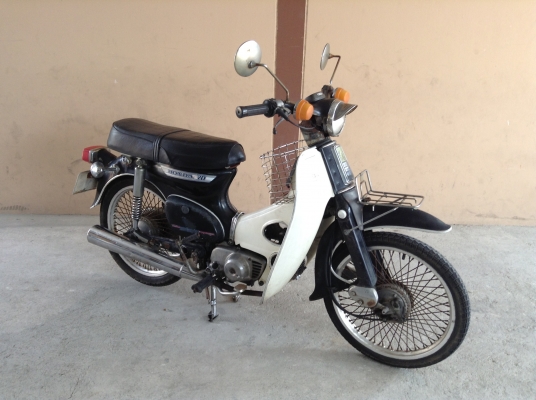 ขาย!!! ฮอนด้าซี70 4เกีย รถเครื่องดี ขีดีวิ่งเป็น100 มีเล่มทะเบียน