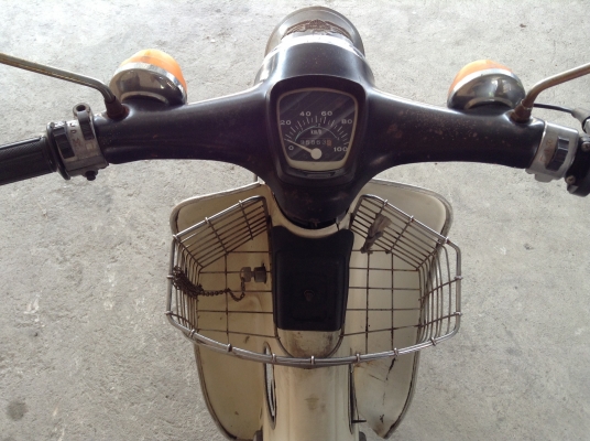 ขาย!!! ฮอนด้าซี70 4เกีย รถเครื่องดี ขีดีวิ่งเป็น100 มีเล่มทะเบียน