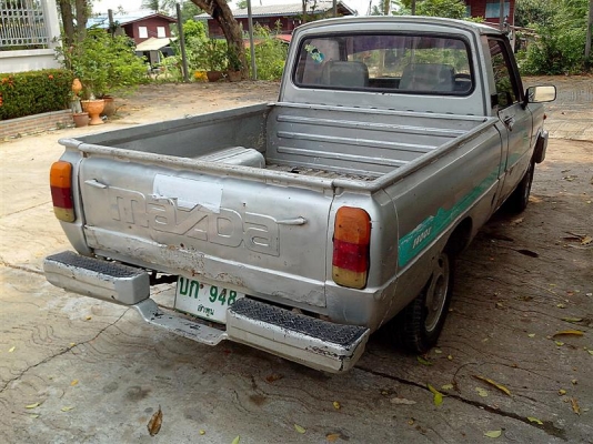 ขายมาสด้า1000 ปี79