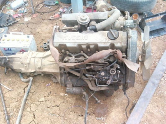 ขายเครื่อง นิสสัน LD 20 TURBO พร้อมเกียร์ ถูกๆครับ