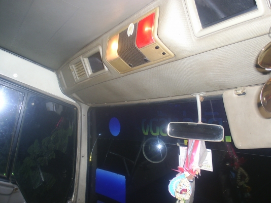 ต้องการขายคุณหลงสิบล้อสองเพลา ขายเอ