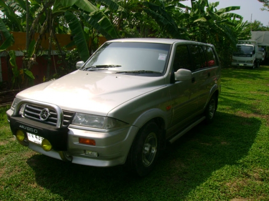 BENZ SSANYONG MUSSO 4 WD 602 EL AUTO LPG มือเดียวออกห้าง