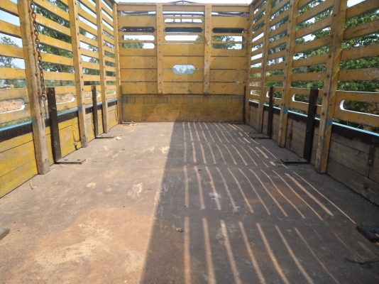 ขาย225000บาท เป็นรถ6ล้ออีซูซุKSราคาถูกๆ สภาพสวยๆเอาไปพร้อมใช้งานเลยคับ