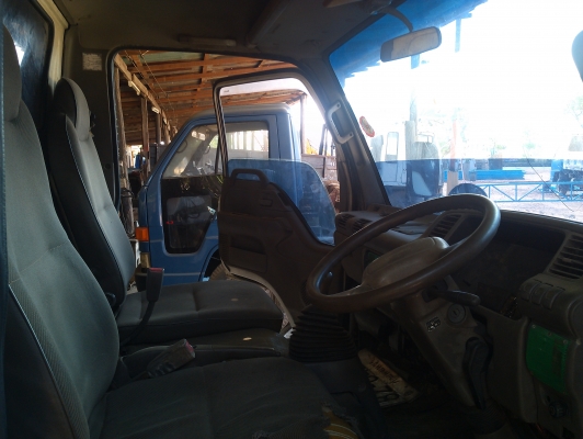 รถบรรทุก ISUZU