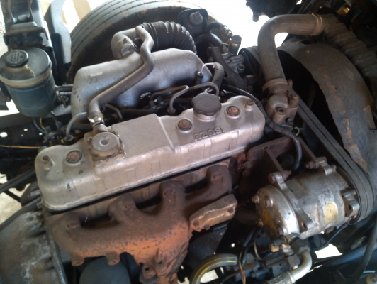 รถบรรทุก ISUZU