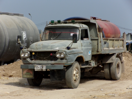 ขายรถหกล้อ Isuzu ดั้มพ์หัวยาว เครื่อง 6BG1 เฟืองท้าย FUSO