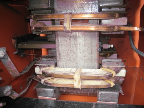 ตู้เชื่อมพลัง 300 สภาพสวย ไม่เคยซ่อม เดิมๆ