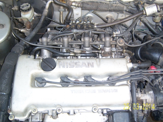 นิสสันบลูเบริดU11วางSRแก็ส นํ้ามัน