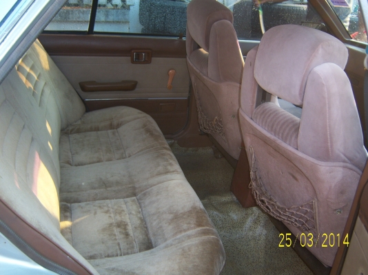 นิสสันบลูเบริดU11วางSRแก็ส นํ้ามัน